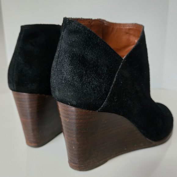 Lucky Brand Yakeena Black Suede Ankle Wedge Bootie - Picture 7 of 14
